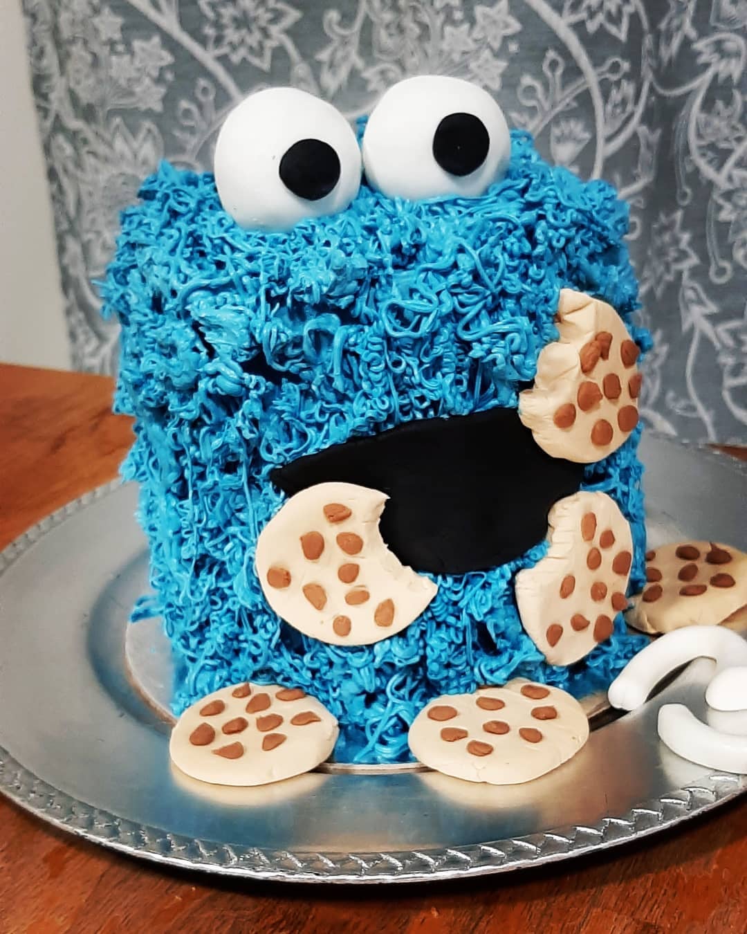 Cookie Monster Cake