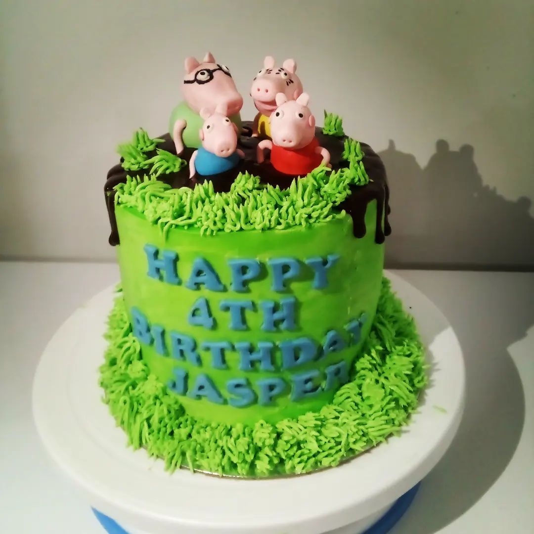 Peppa Pig Cake